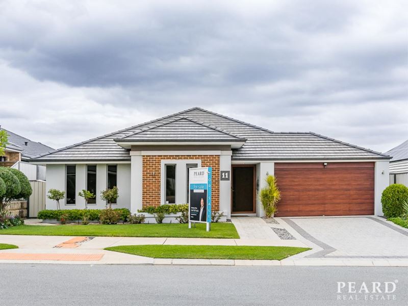 11 Solaia Loop, Woodvale