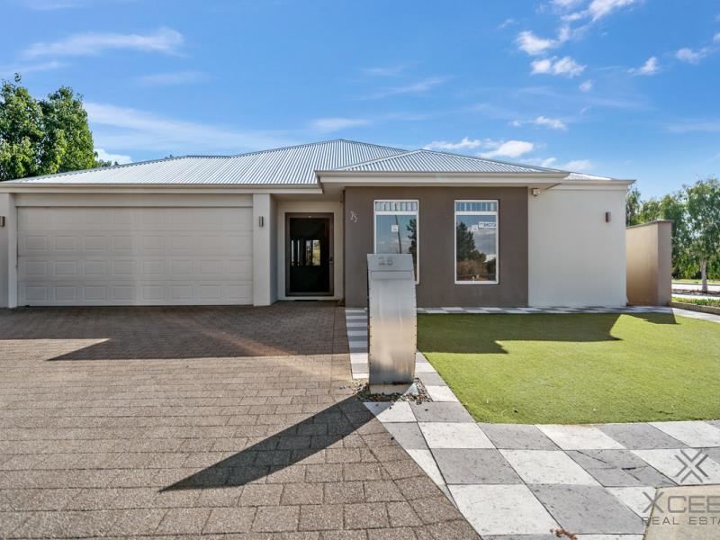 25 Gemstone Parade, Wellard WA 6170