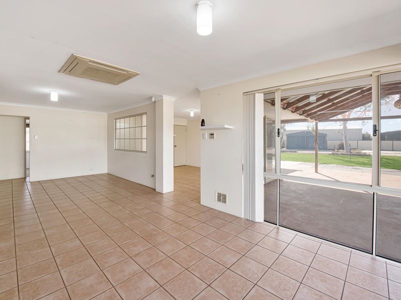 7 Paperbark Lane, Woorree