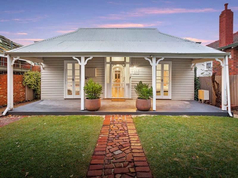 20 Hopetoun Tce, Shenton Park