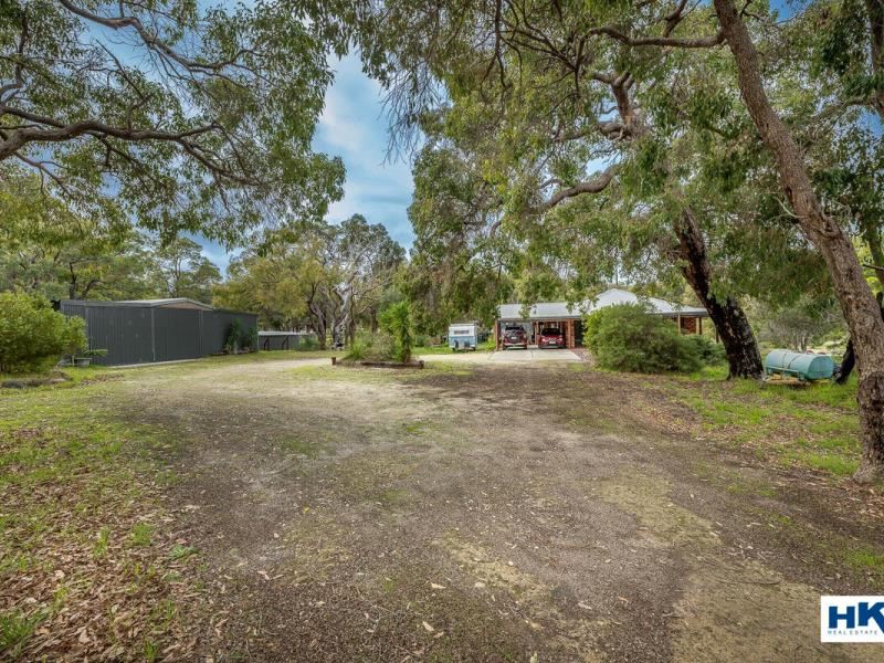 16 Shorthorn Pass, Lower Chittering