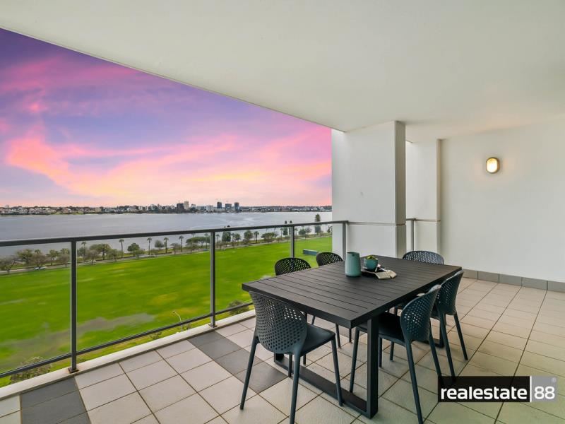 84/78 Terrace Road, East Perth