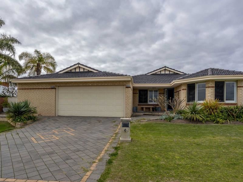 4 Tiller Road, Ocean Reef