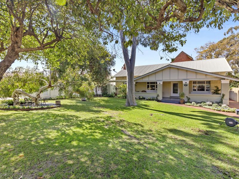 80 Thomas Street, Nedlands