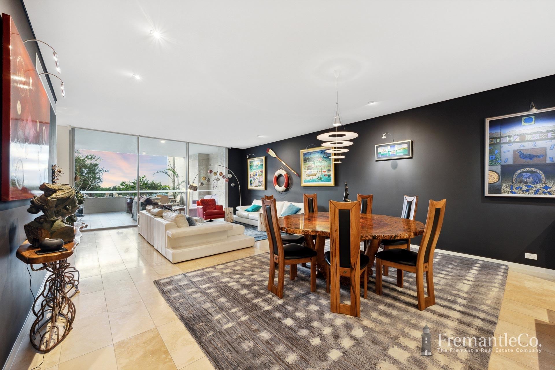 2/11 Leighton Beach Boulevard, North Fremantle WA 6159