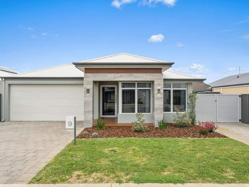 9 Currawong Way, Erskine