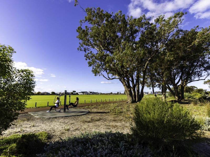 Lot 684, 13 Threefin Circuit, Vasse WA 6280