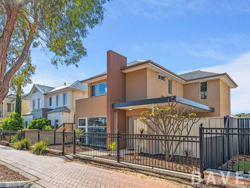 221 Ocean Keys Boulevard, Clarkson