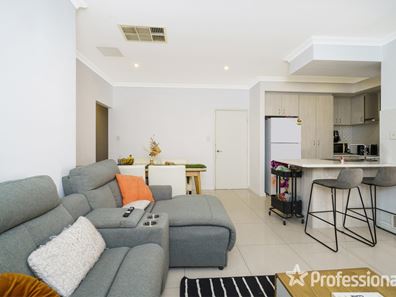 21B Playden Way, Balga WA 6061