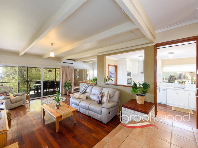 2 Nalya Place, Swan View