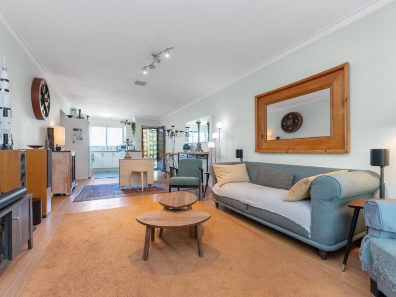16/158 Peninsula Road, Maylands