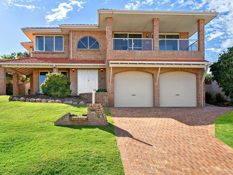 4 Careening Way, Coogee