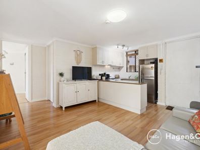 9B/19 Herdsman Parade, Wembley WA 6014