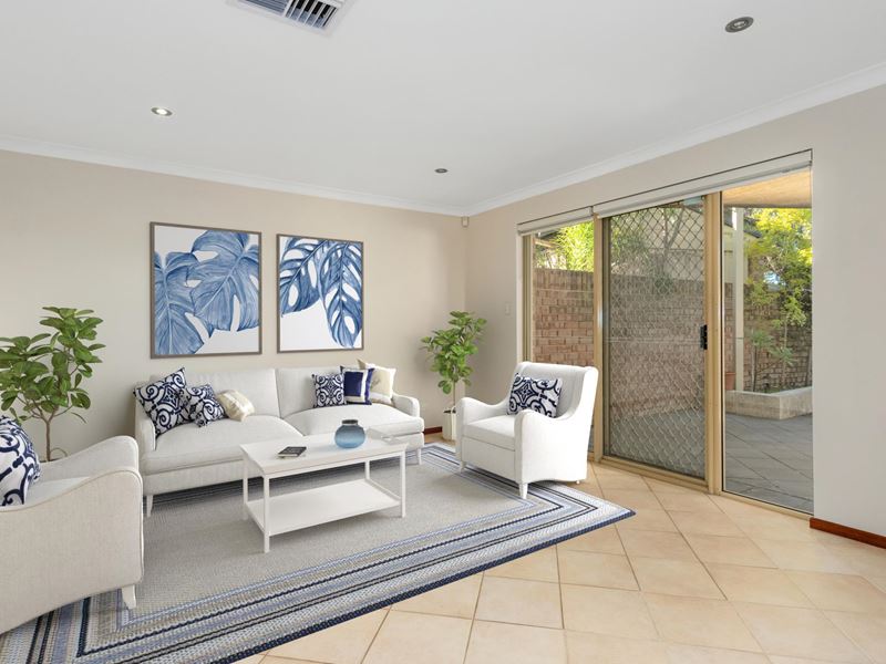 2/61 Park Street, Como