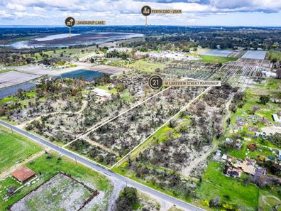 41 Lakeview Street, Mariginiup WA 6078