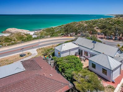 160 Ocean Drive, Quinns Rocks WA 6030