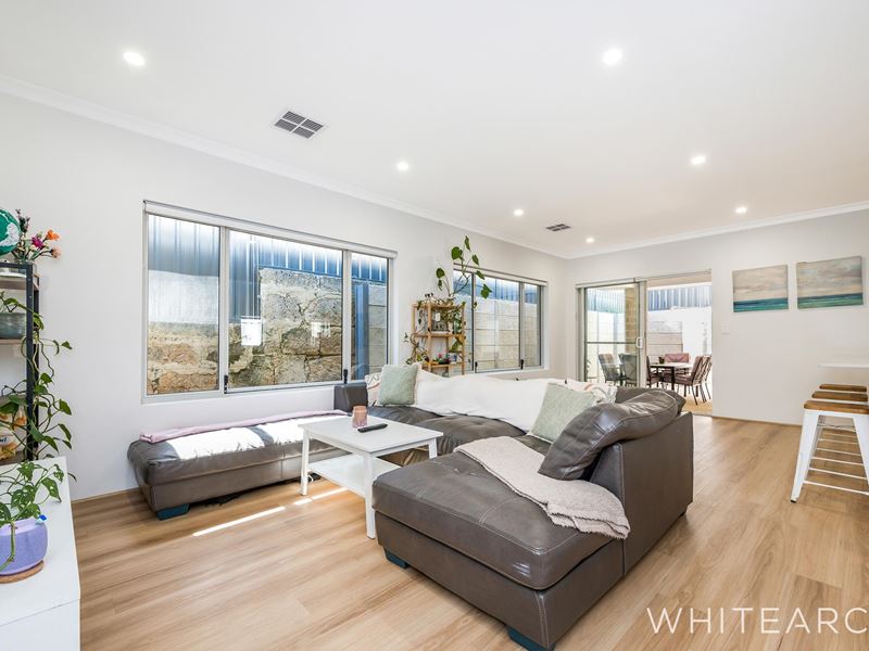18 Maritana Road, Kallaroo