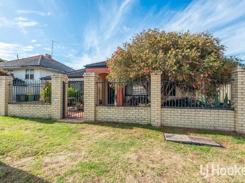 1/6 Churchill Avenue, Dudley Park WA 6210