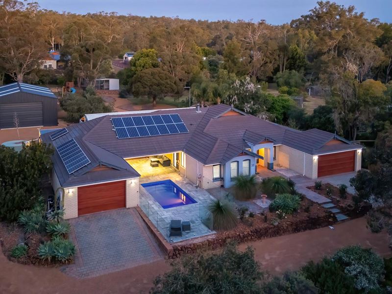 35 King Jarrah Circle, Jarrahdale WA 6124