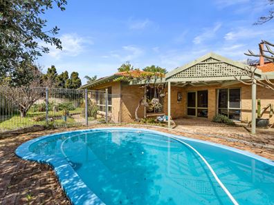 22 Halcyon Way, Churchlands WA 6018