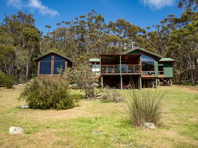 355 Woodlands Road, Porongurup WA 6324