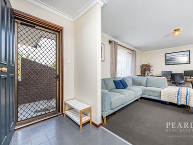 11 Angle Place, Mullaloo WA 6027