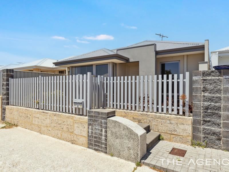 50 Adelong Avenue, Golden Bay WA 6174