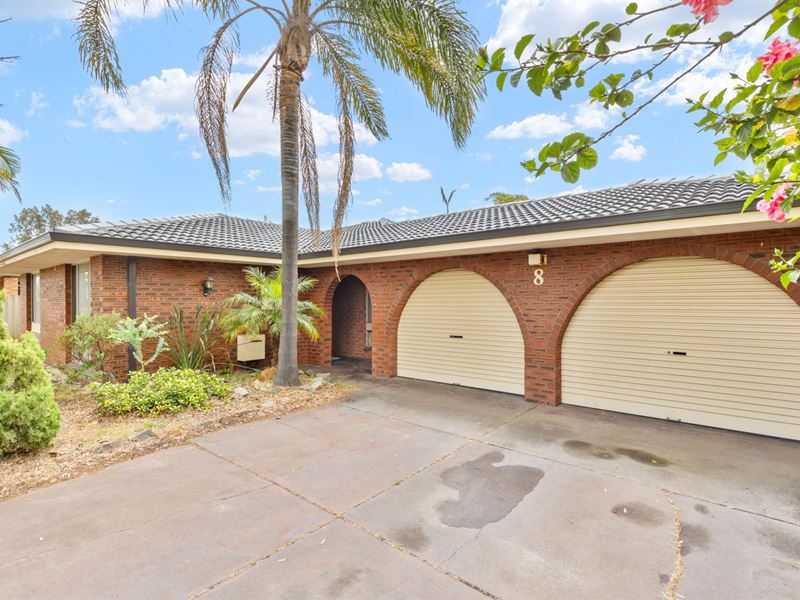 8 Panamuna Drive, Willetton WA 6155