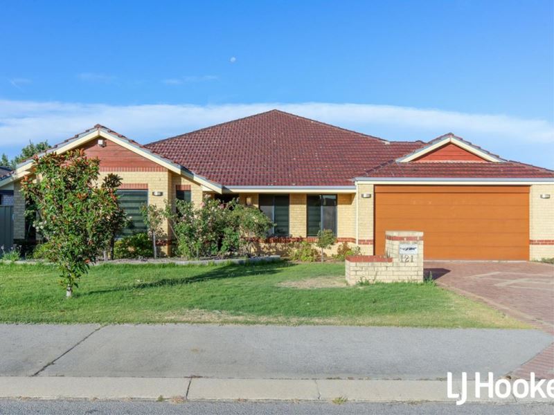 121 Shreeve Road, Canning Vale WA 6155