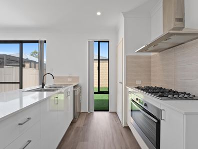 11 Pharlap Parade, Baldivis WA 6171