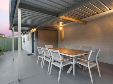 19 Teaguer Street, Wilson WA 6107