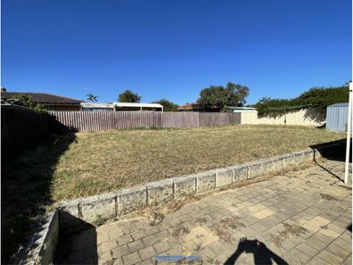 67 Strelitzia Avenue, Forrestfield WA 6058