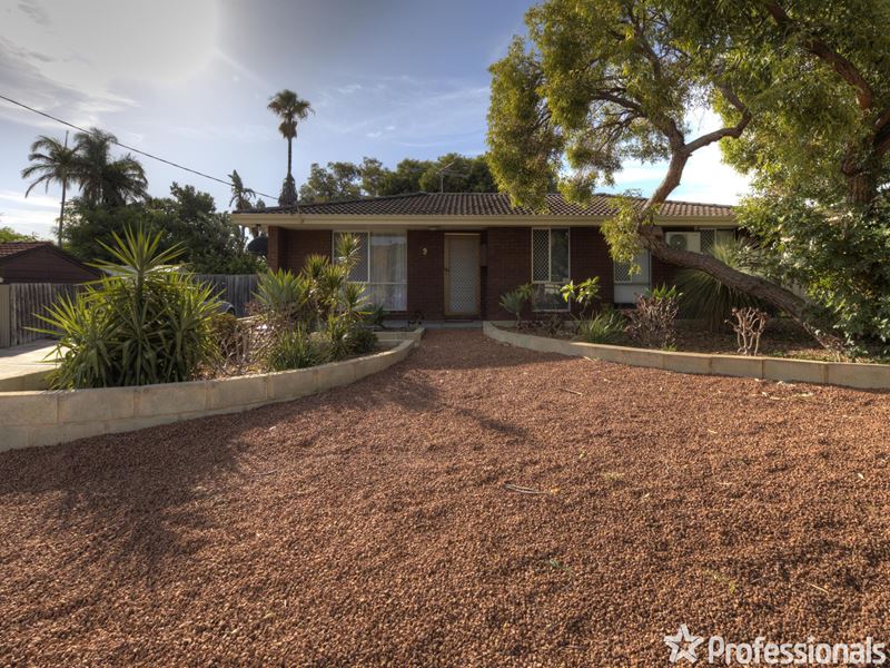 9 Cantua Way, Forrestfield WA 6058