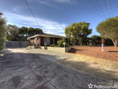 9 Cantua Way, Forrestfield WA 6058