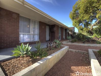 9 Cantua Way, Forrestfield WA 6058