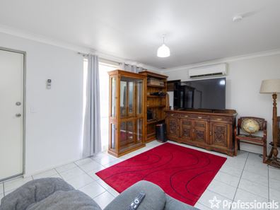 9 Cantua Way, Forrestfield WA 6058