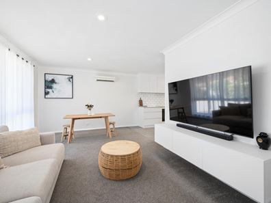 2/23 Lockhart Street, Como WA 6152