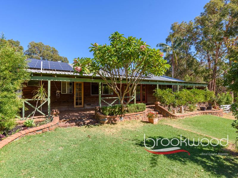 35 Casino Road, Glen Forrest