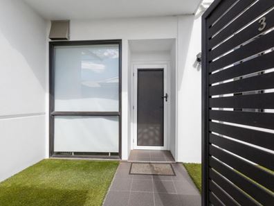 3/3 Roscorla Avenue, Yokine WA 6060