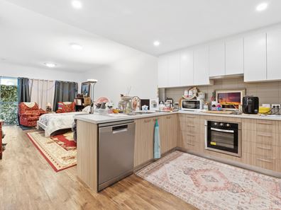 25/1 Sherry Street, Baldivis WA 6171