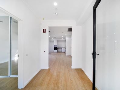 5A Lowther Terrace, Nollamara WA 6061
