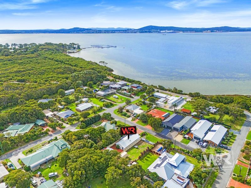 6 William Street, Little Grove