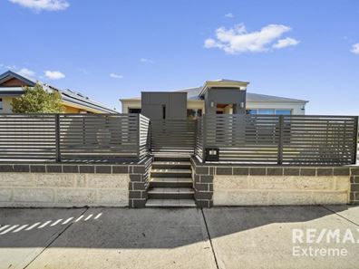 35 Porzana Boulevard, Tapping WA 6065