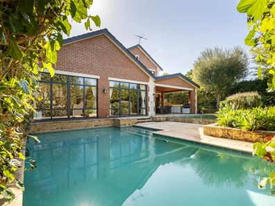 34 Gallop Road, Dalkeith WA 6009