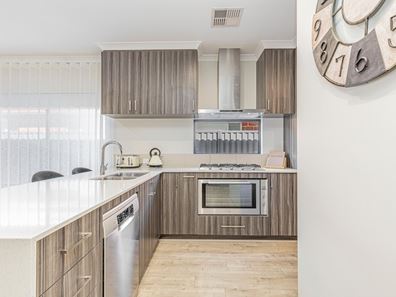 8 Laura Grange, Brabham WA 6055