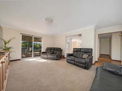 10 Meharry Road, Hillarys WA 6025