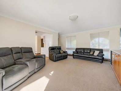 10 Meharry Road, Hillarys WA 6025