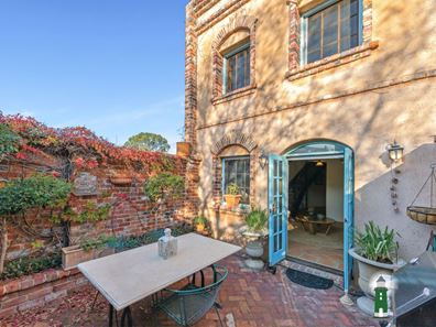 3/25 Grey Street, Fremantle WA 6160