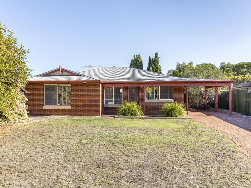 23 Brooks Drive, Bayswater WA 6053