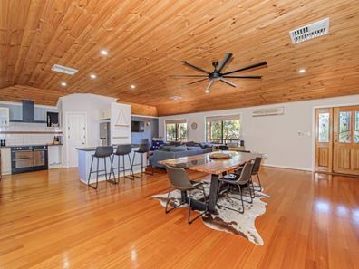1 Bevis  Court, Byford WA 6122